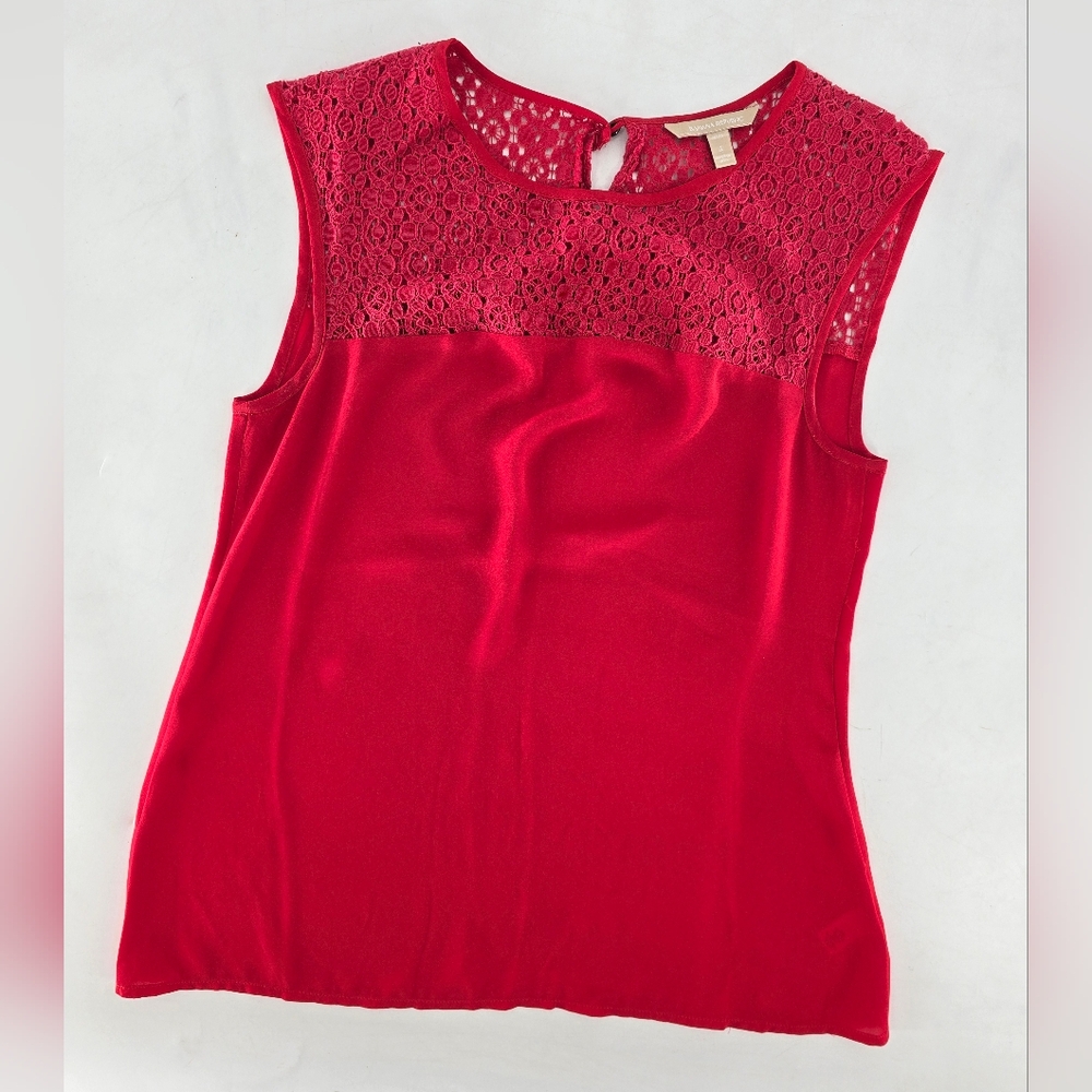 Banana Republic‎ Red Lace Blouse